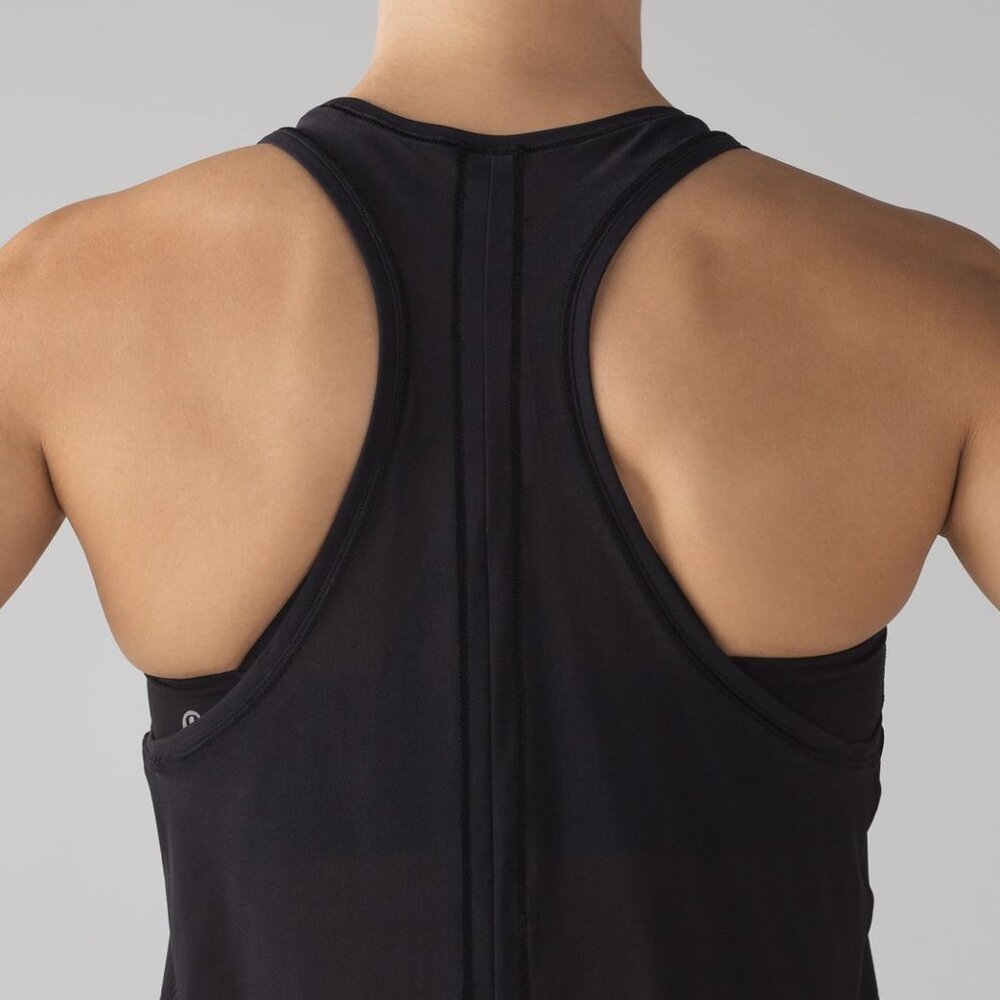 Lululemon Two With One Singlet in Black 10 - Picture 5 of 6